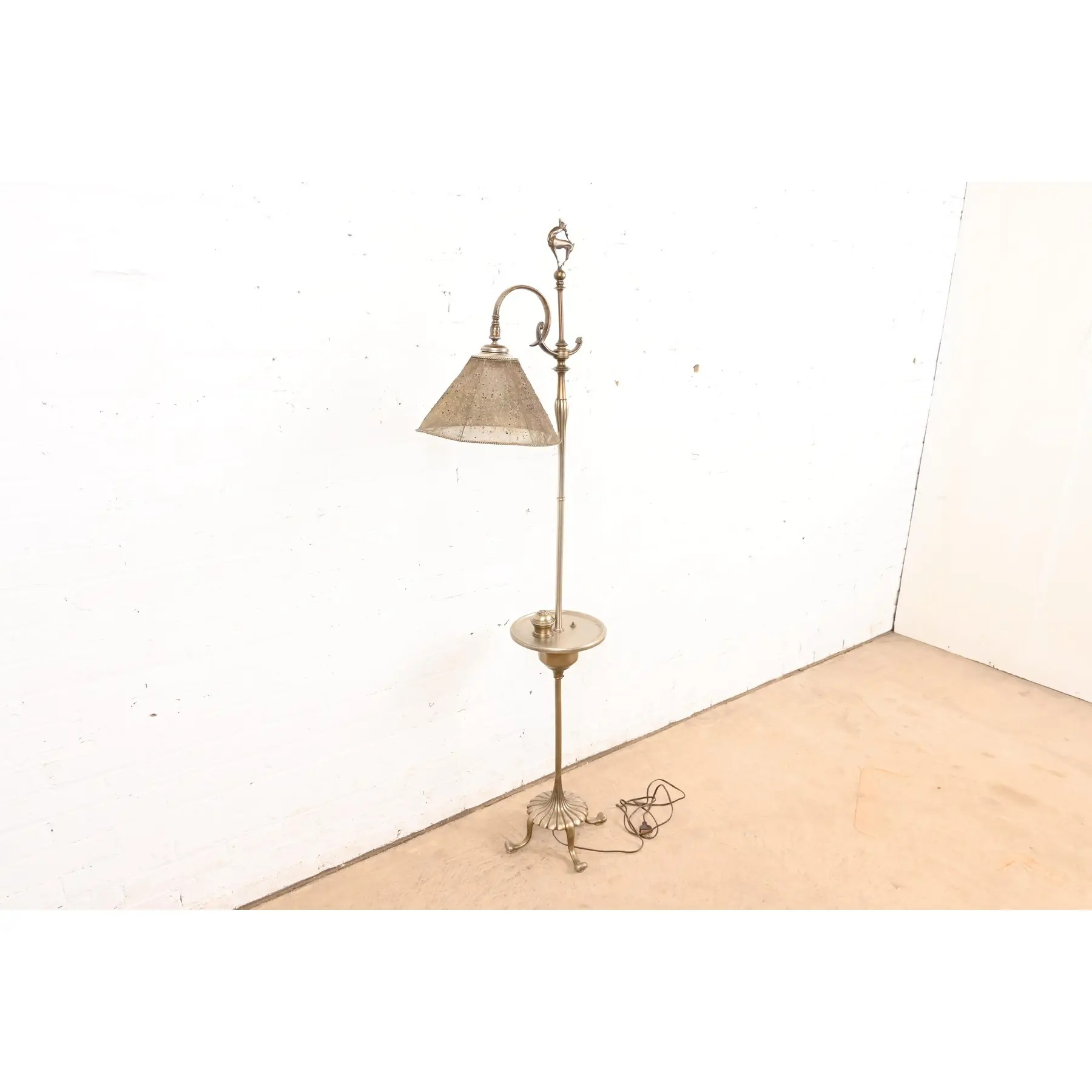 Louis Comfort Tiffany Furnaces Bronze Art Deco Floor Lamp With Wire Mesh Shade, 1920s - Image 2