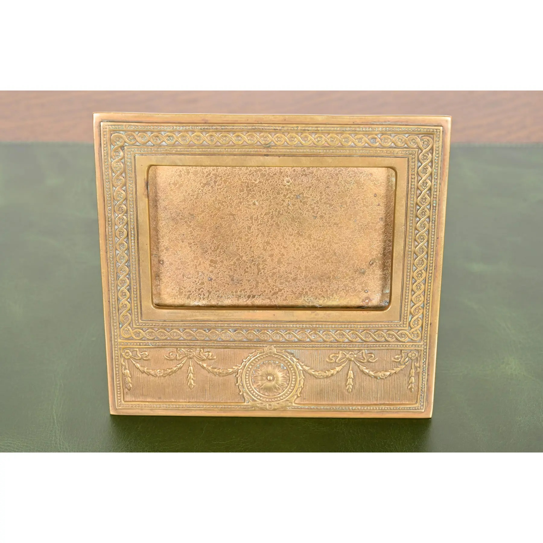 Tiffany Studios New York "Adam" Bronze Doré Desk Calendar Frame or Picture Frame - Image 2