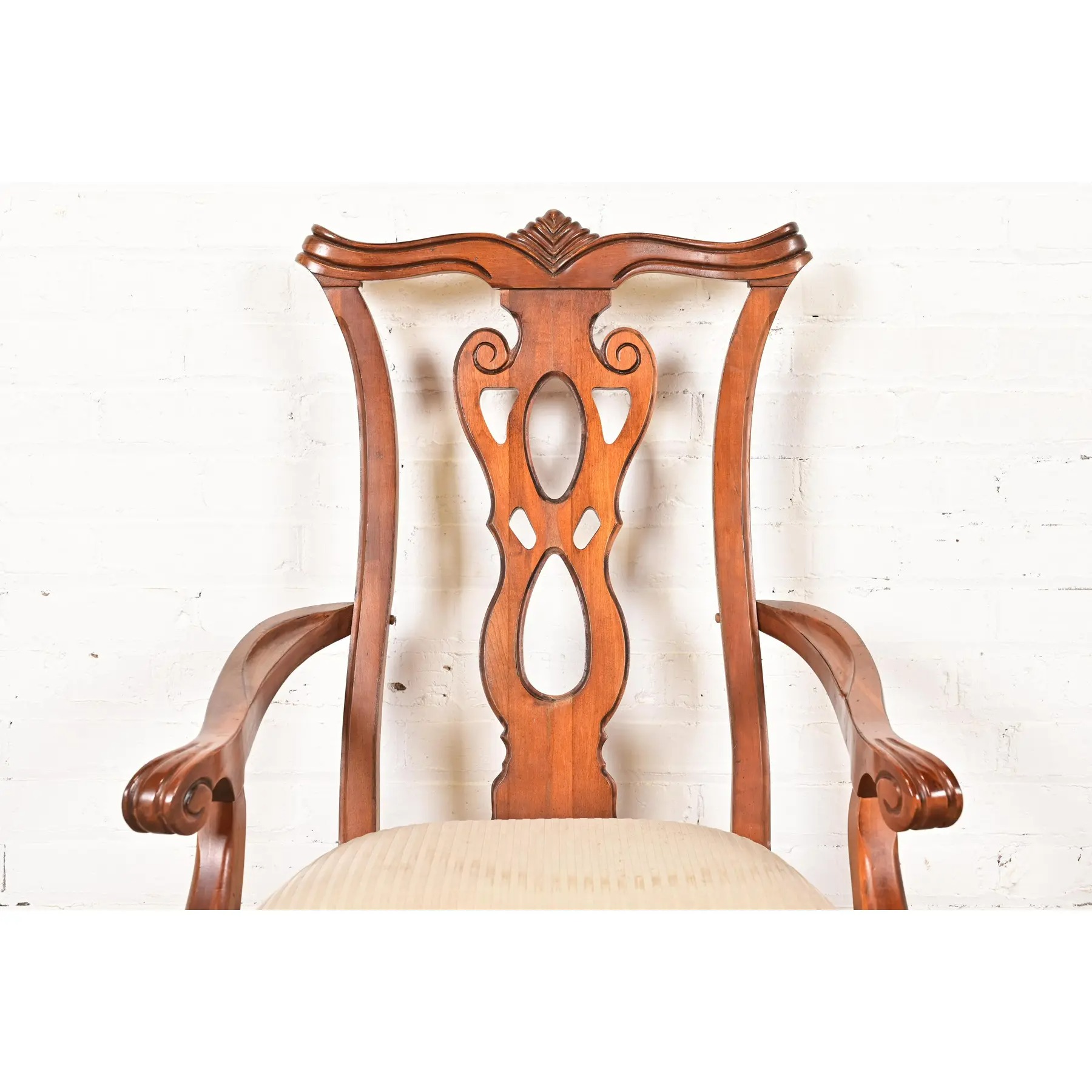 Thomasville Georgian Carved Mahogany Dining Chairs, Set of Six - Image 8