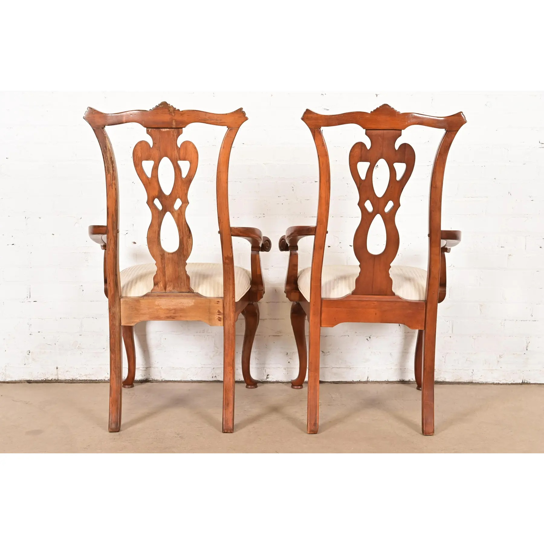 Thomasville Georgian Carved Mahogany Dining Chairs, Set of Six - Image 10