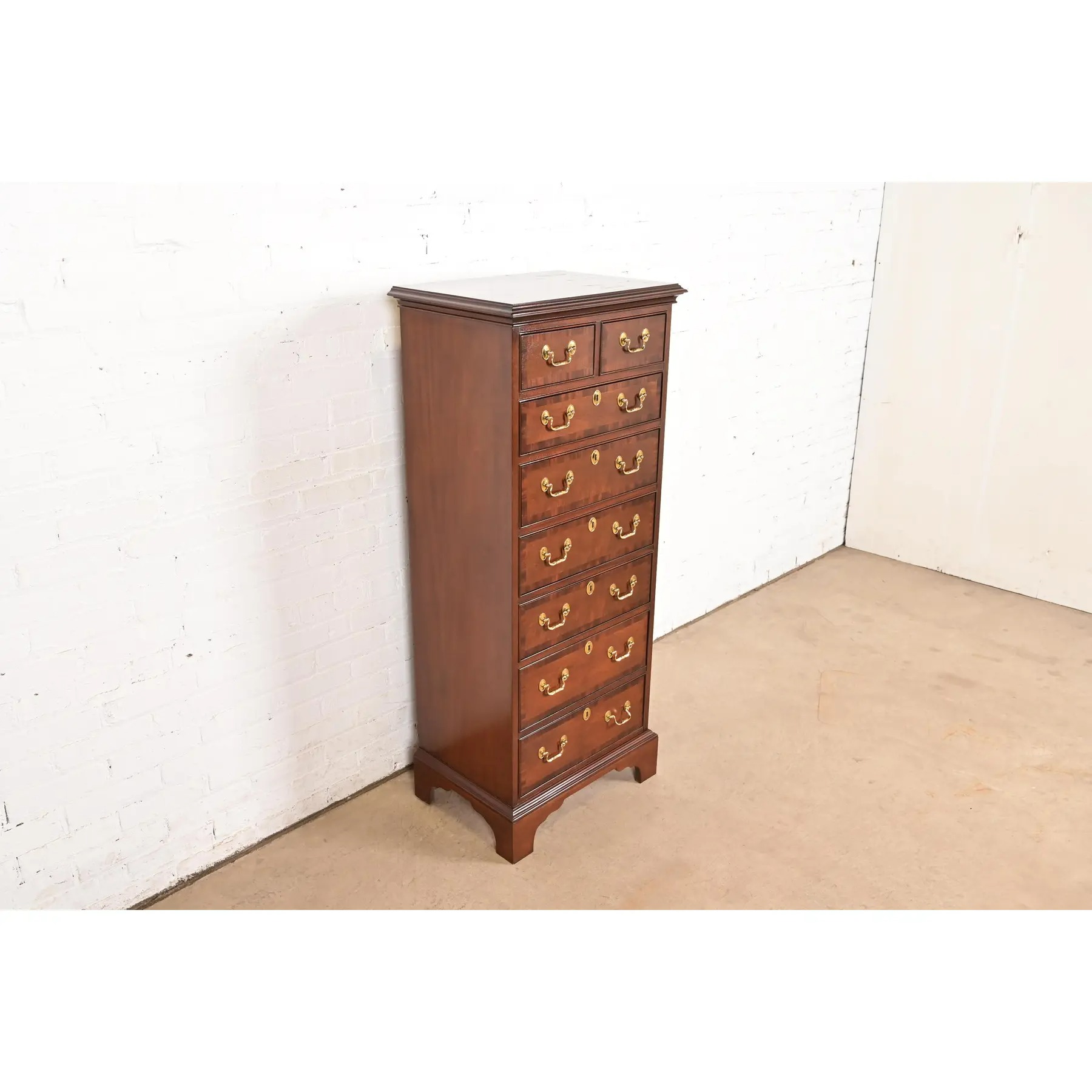 Councill Furniture Georgian Banded Mahogany Lingerie Chest or Semainier - Image 4