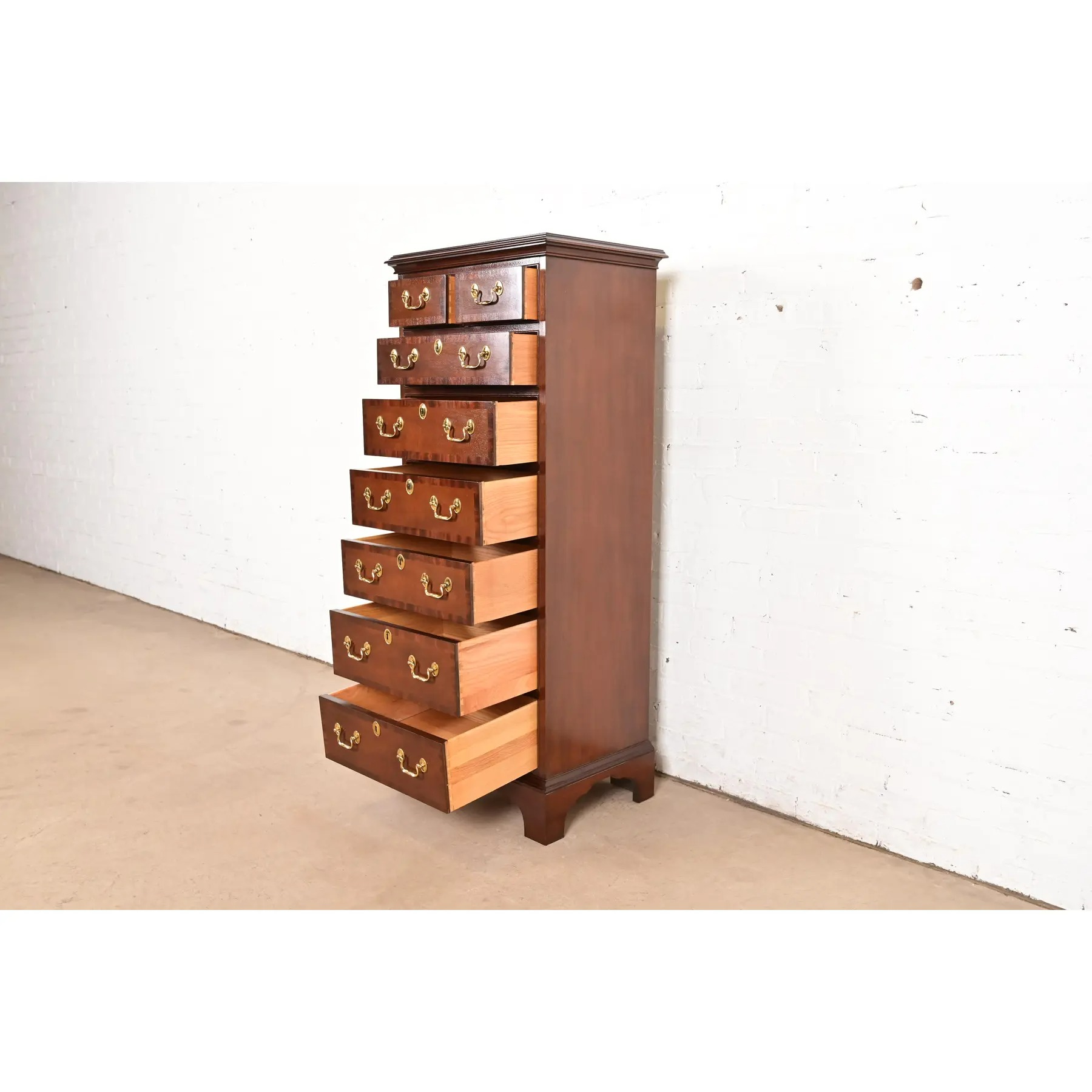 Councill Furniture Georgian Banded Mahogany Lingerie Chest or Semainier - Image 7