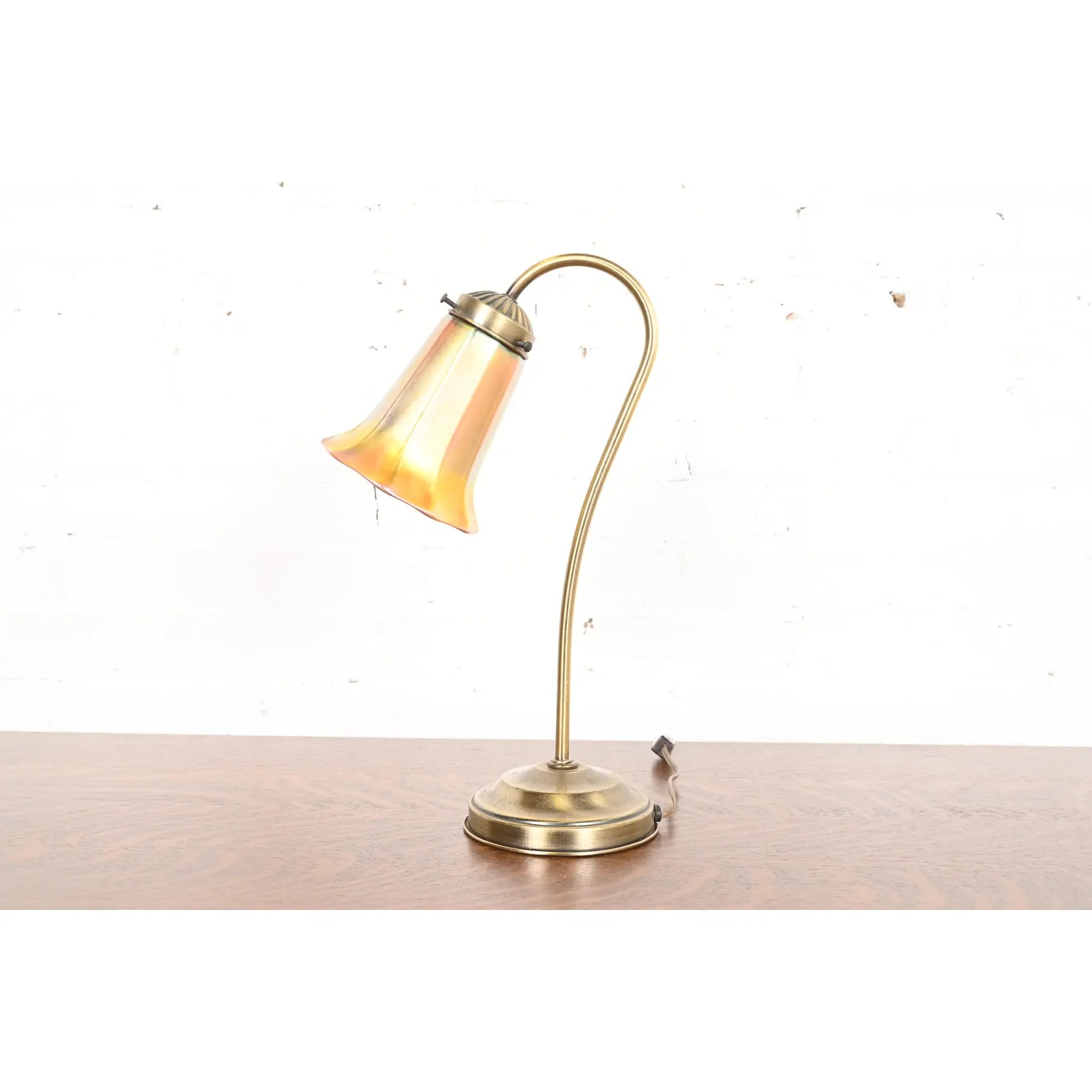 Art Deco Brass Desk Lamp With Quezal Favrile Art Glass Shade - Image 11