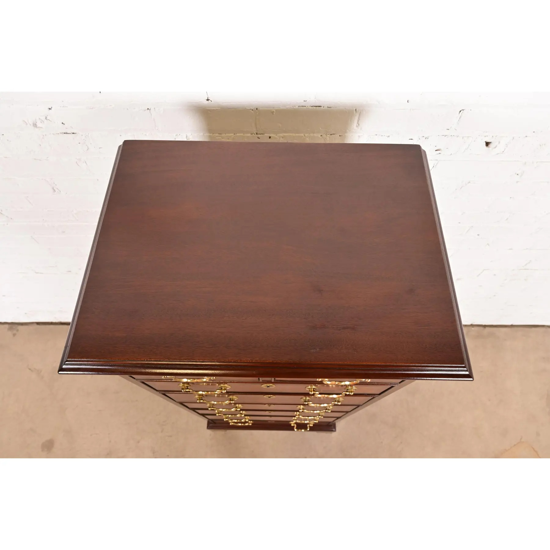 Councill Furniture Georgian Banded Mahogany Lingerie Chest or Semainier - Image 12