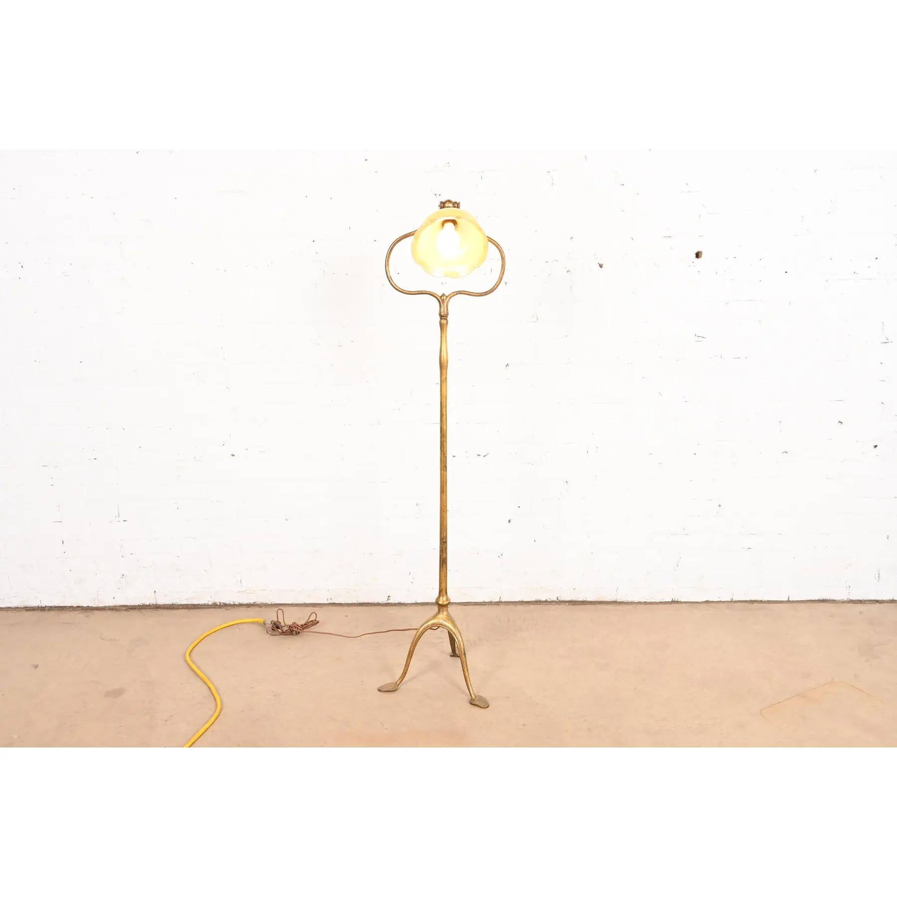 Tiffany Studios New York Gilt Bronze Harp Floor Lamp With Favrile Glass Shade - Image 12