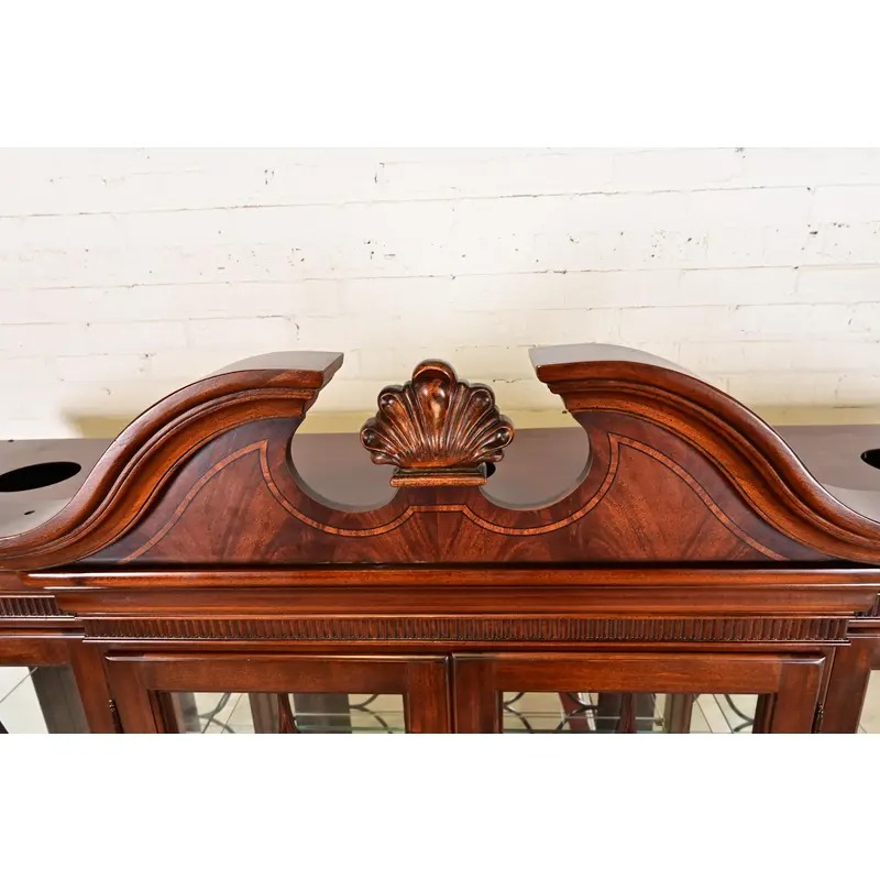 Thomasville Georgian Carved Flame Mahogany Lighted Breakfront Bookcase Cabinet - Image 11