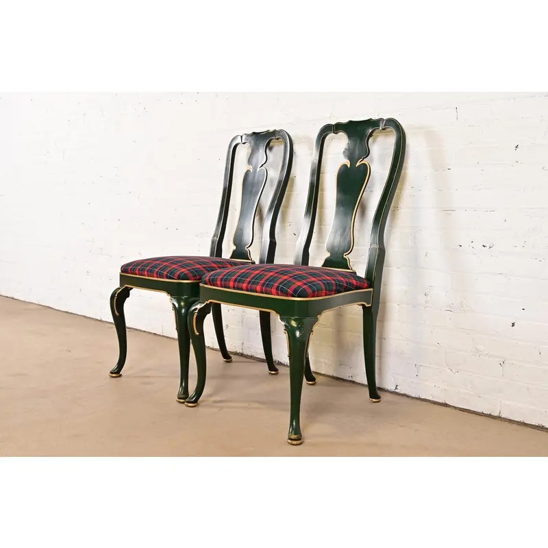 Kindel Furniture Chinoiserie Queen Anne Green Lacquered and Gold Gilt Side Chairs or Dining Chairs, Pair - Image 3