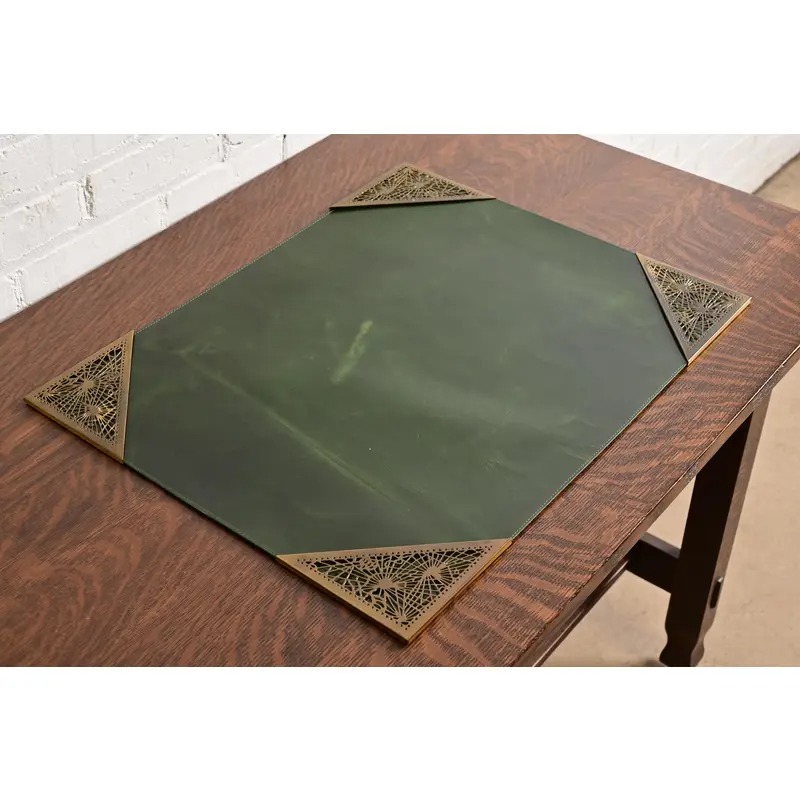 Tiffany Studios New York Grapevine Bronze Doré Blotter Corners With Leather Desk Blotter - Image 3