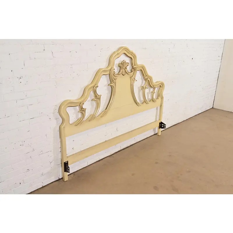 Romweber French Rococo Louis XV Cream Lacquered and Parcel Silver Gilt King Size Headboard, Circa 1950s - Image 4