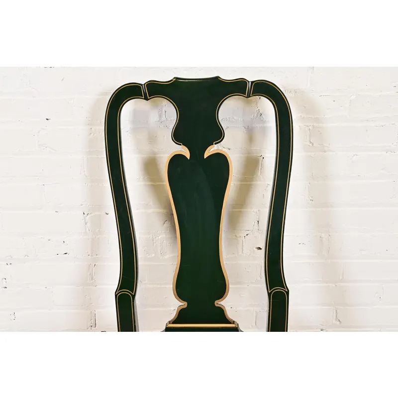 Kindel Furniture Chinoiserie Queen Anne Green Lacquered and Gold Gilt Dining Chairs, Set of Eight - Image 5
