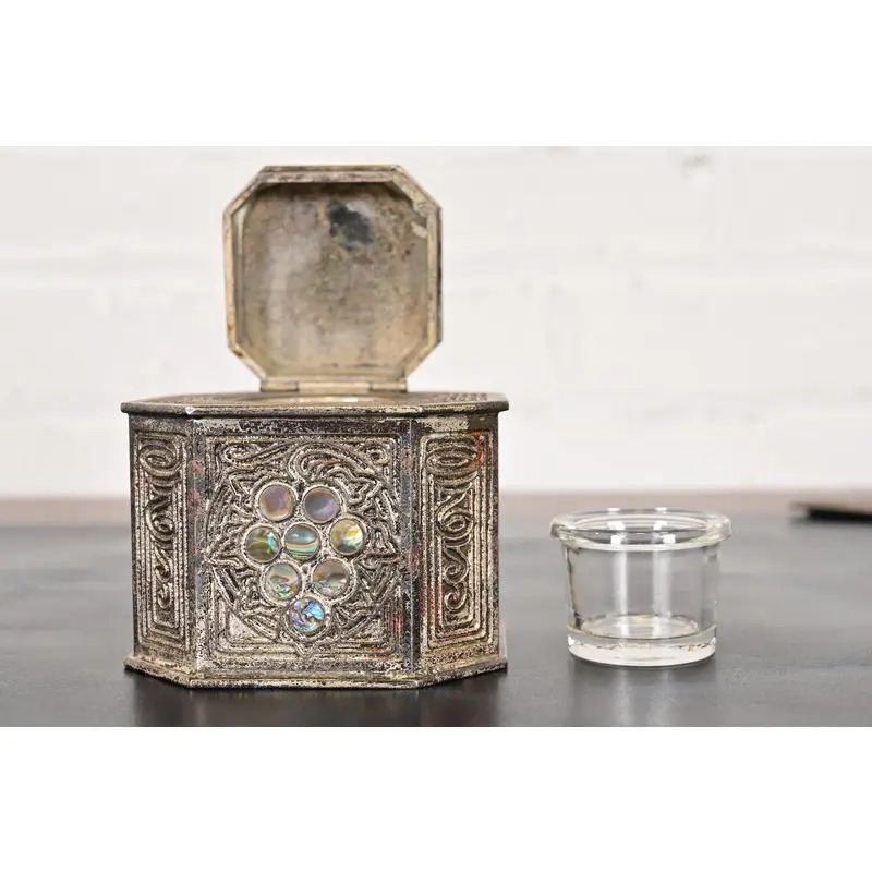 Tiffany Studios New York Silvered Bronze and Abalone Inkwell - Image 7