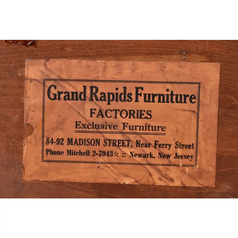 Leo Jiranek for Grand Rapids Furniture Art Deco Walnut and Burl Wood Dreasser, 1930s - Image 16