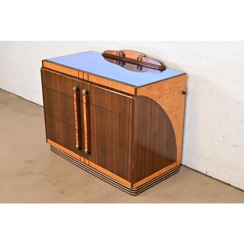 Leo Jiranek for Grand Rapids Furniture Art Deco Walnut and Burl Wood Dreasser, 1930s