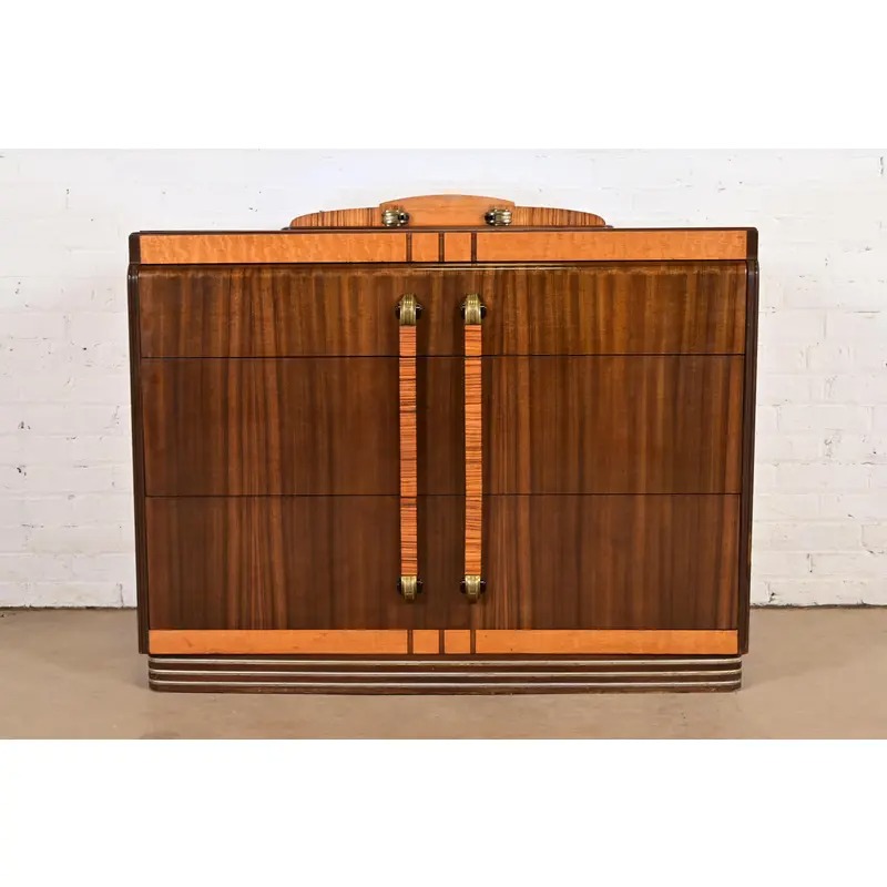Leo Jiranek for Grand Rapids Furniture Art Deco Walnut and Burl Wood Dreasser, 1930s - Image 2