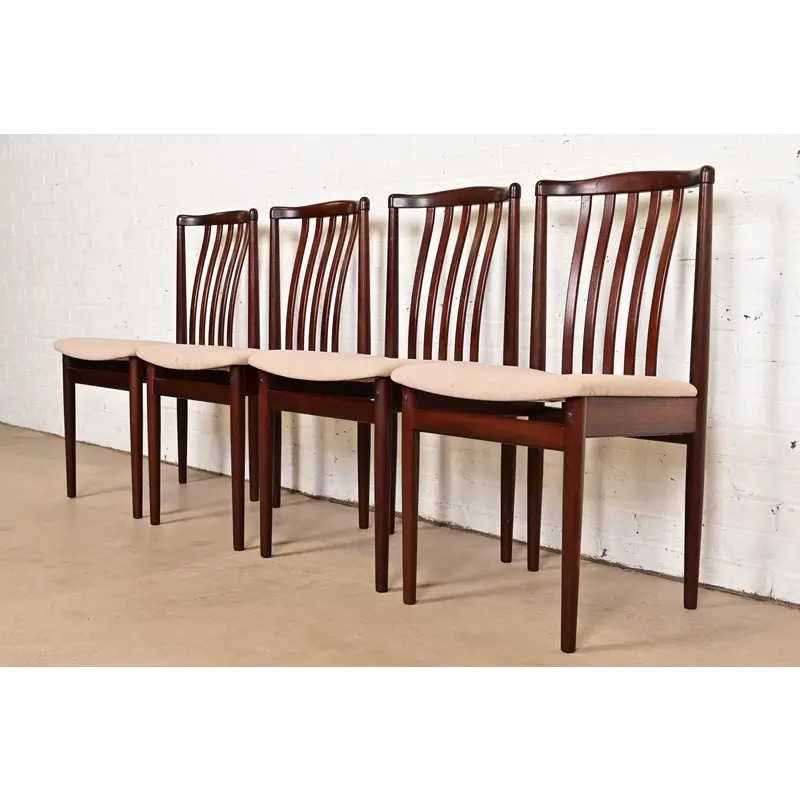 Danish Modern Sculpted Solid Rosewood Dining Chairs by Vamdrup Stolefabrik, Set of Four - Image 3