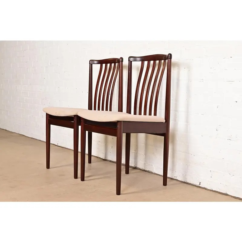 Danish Modern Sculpted Solid Rosewood Side Chairs or Dining Chairs by Vamdrup Stolefabrik, Pair - Image 3