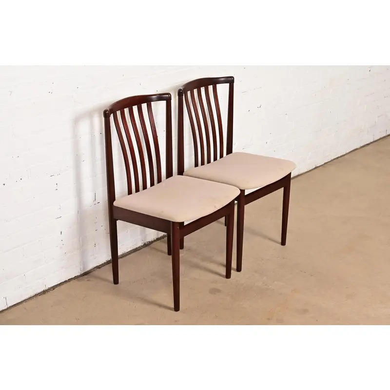 Danish Modern Sculpted Solid Rosewood Side Chairs or Dining Chairs by Vamdrup Stolefabrik, Pair - Image 4