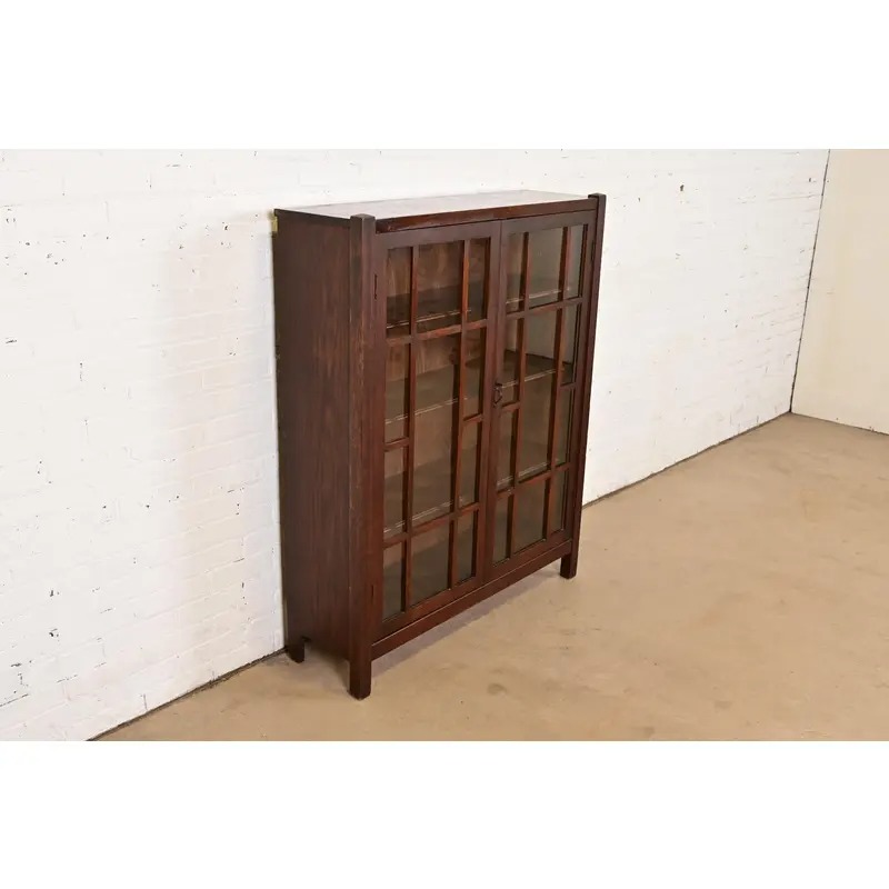 Stickley Brothers Style Antique Mission Oak Arts & Crafts Bookcase Cabinet, Circa 1920s - Image 4