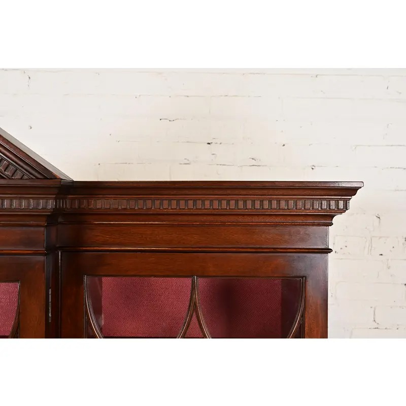 Charak Furniture Georgian Flame Mahogany Breakfront Bookcase Cabinet With Carved Eagle Finial, 1940s - Image 6