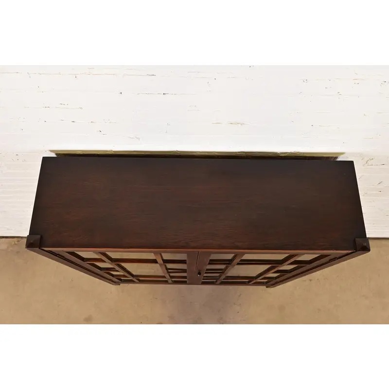 Stickley Brothers Style Antique Mission Oak Arts & Crafts Bookcase Cabinet, Circa 1920s - Image 7