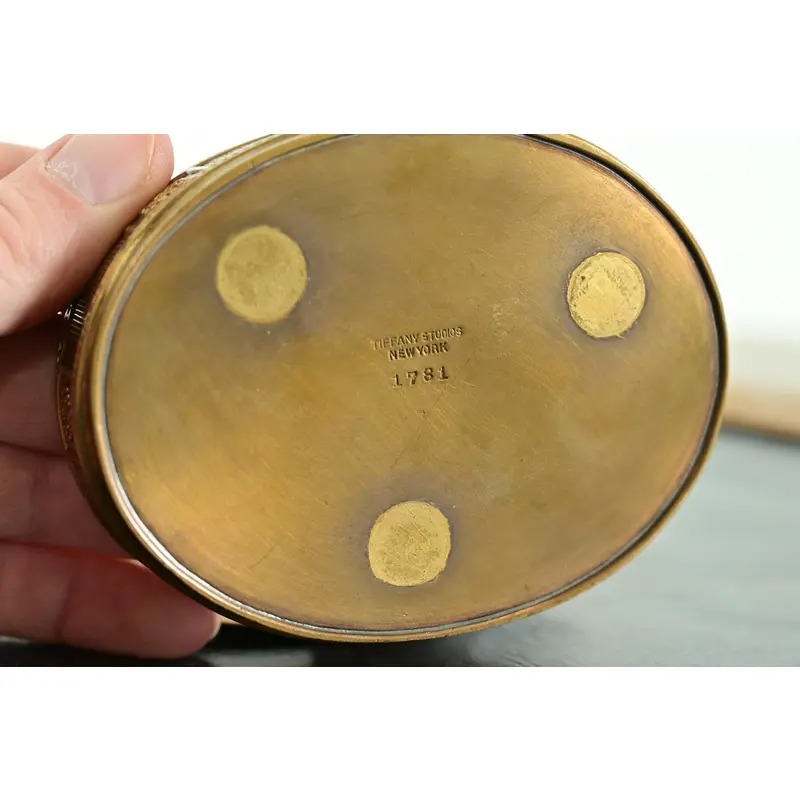 Tiffany Studios New York Adam Pattern Bronze Doré Desk Box or Jewelry Box - Image 8