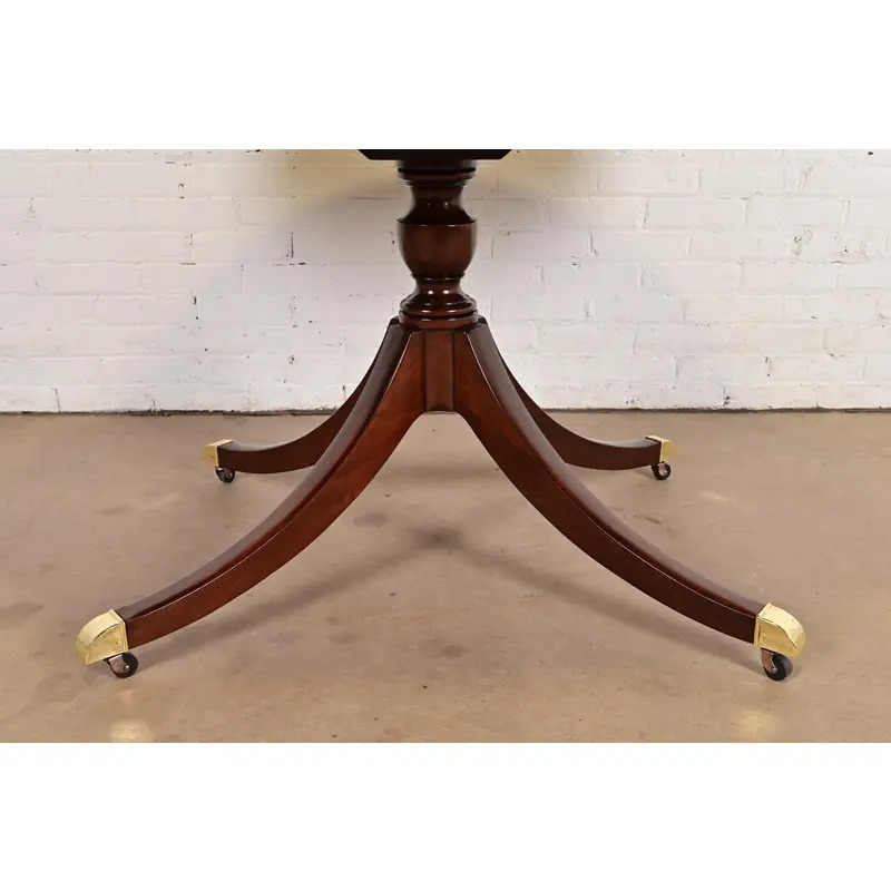 Baker Furniture Georgian Banded Mahogany Pedestal Extension Dining Table, Newly Refinished - Image 10