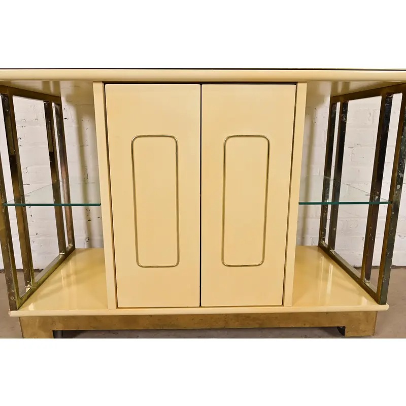 Romweber Mid-Century Modern Hollywood Regency Cream Lacquered and Brass Flip Top Buffet Server or Bar Cart, Circa 1960s - Image 10