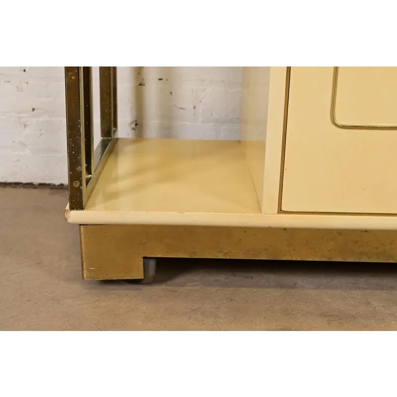 Romweber Mid-Century Modern Hollywood Regency Cream Lacquered and Brass Flip Top Buffet Server or Bar Cart, Circa 1960s - Image 11