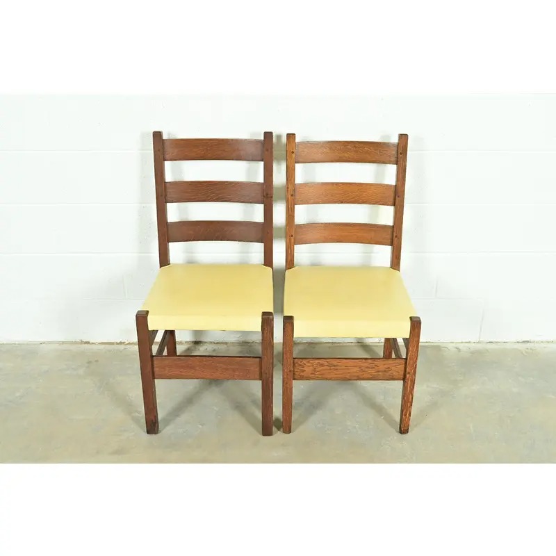 Gustav Stickley Antique Mission Oak Arts & Crafts Ladder Back Dining Chairs, Pair - Image 2