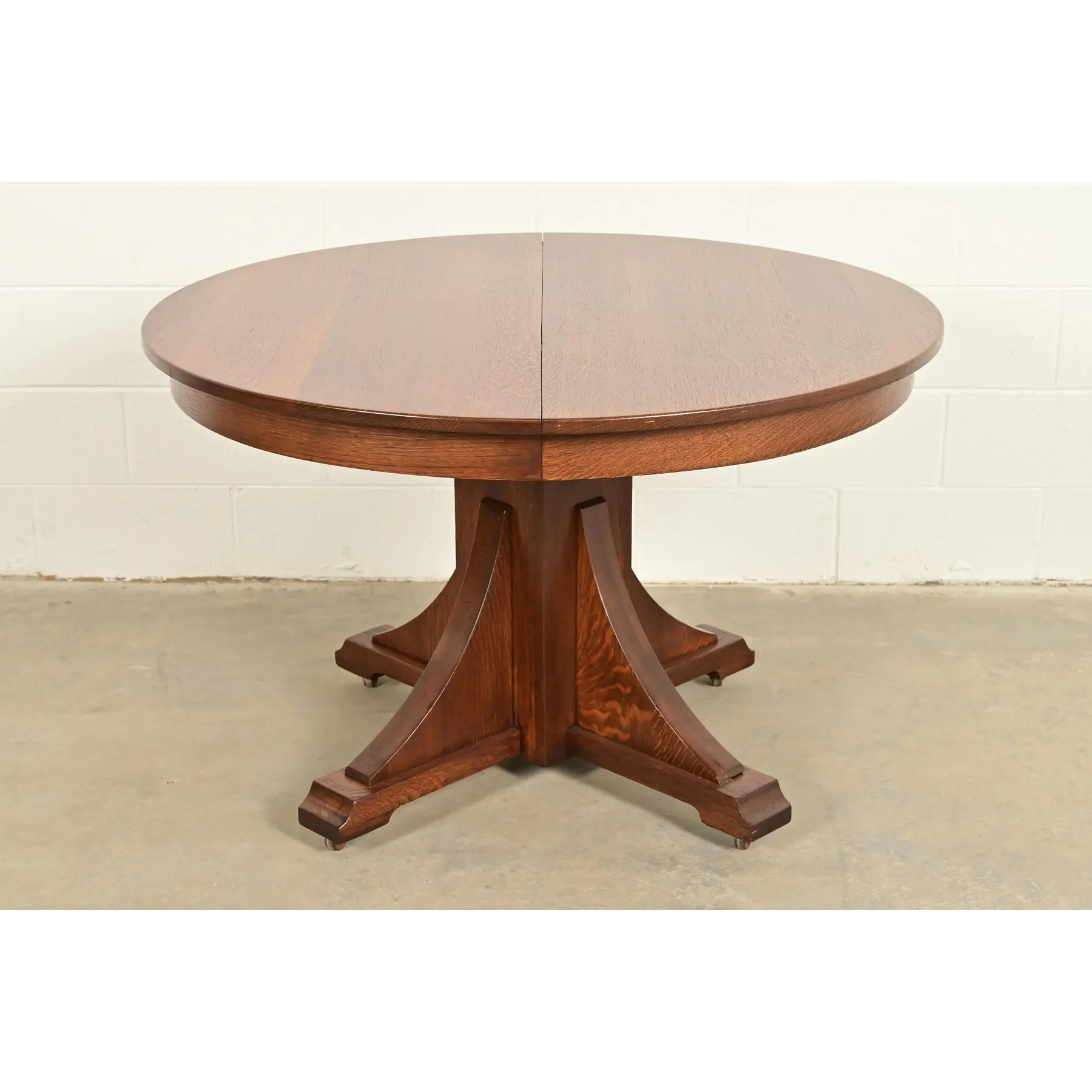 Stickley Brothers Antique Mission Oak Arts & Crafts Pedestal Extension Dining Table, Newly Refinished - Image 2