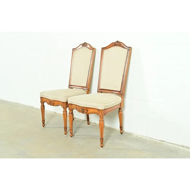 Baker Furniture Style French Regency Louis XVI Carved Walnut Side Chairs or Dining Chairs, Pair - Image 3