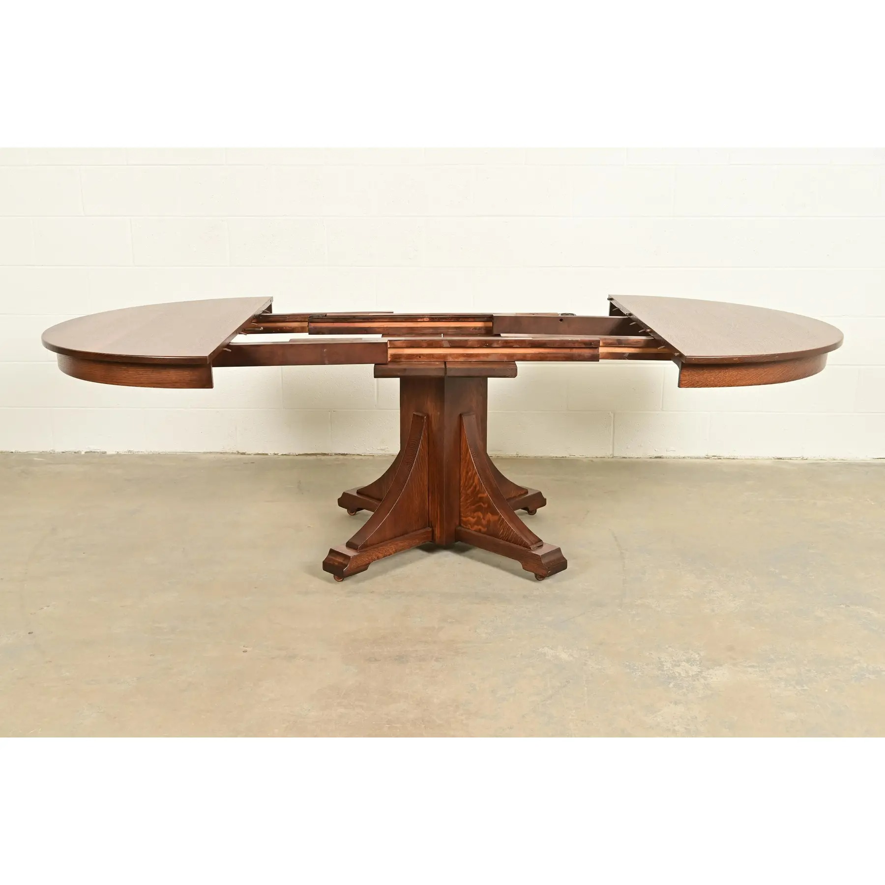 Stickley Brothers Antique Mission Oak Arts & Crafts Pedestal Extension Dining Table, Newly Refinished - Image 5