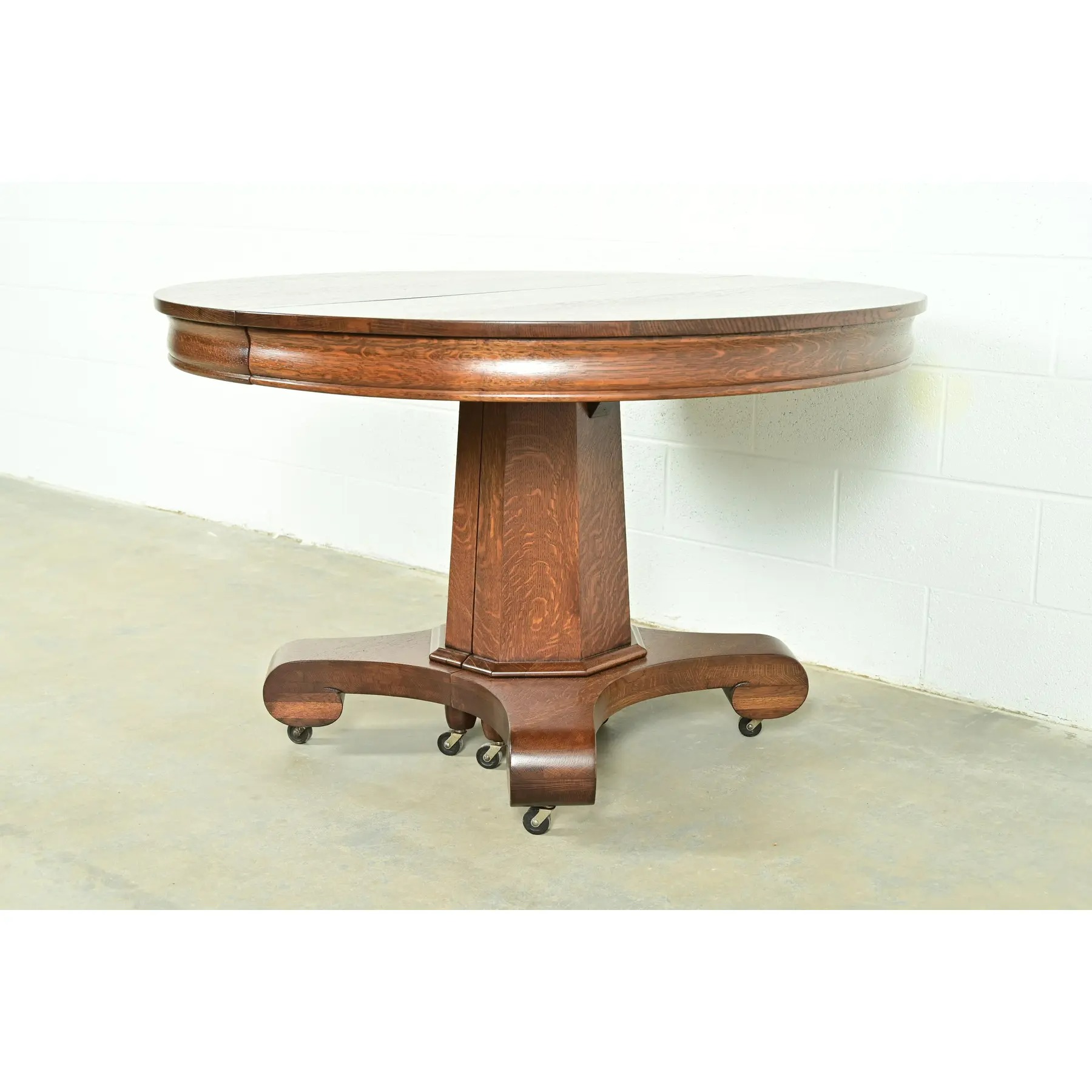 Stickley Style Antique Mission Oak Arts & Crafts Pedestal Extension Dining Table, Newly Refinished - Image 4