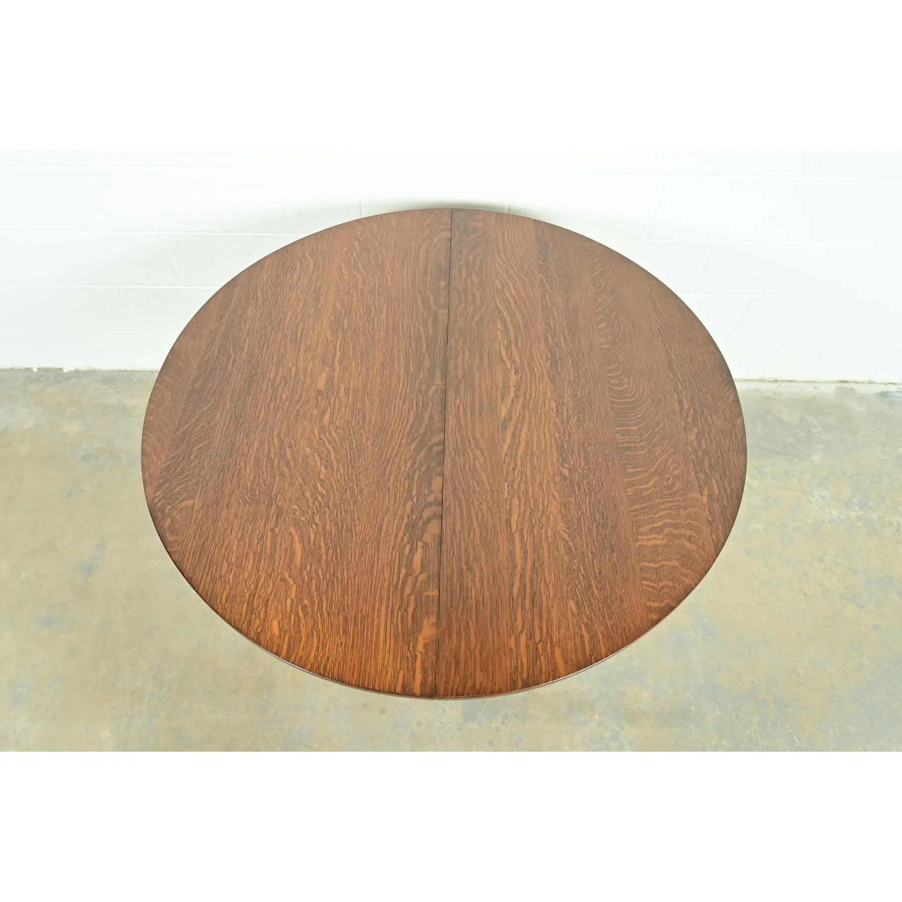 Stickley Style Antique Mission Oak Arts & Crafts Pedestal Extension Dining Table, Newly Refinished - Image 5