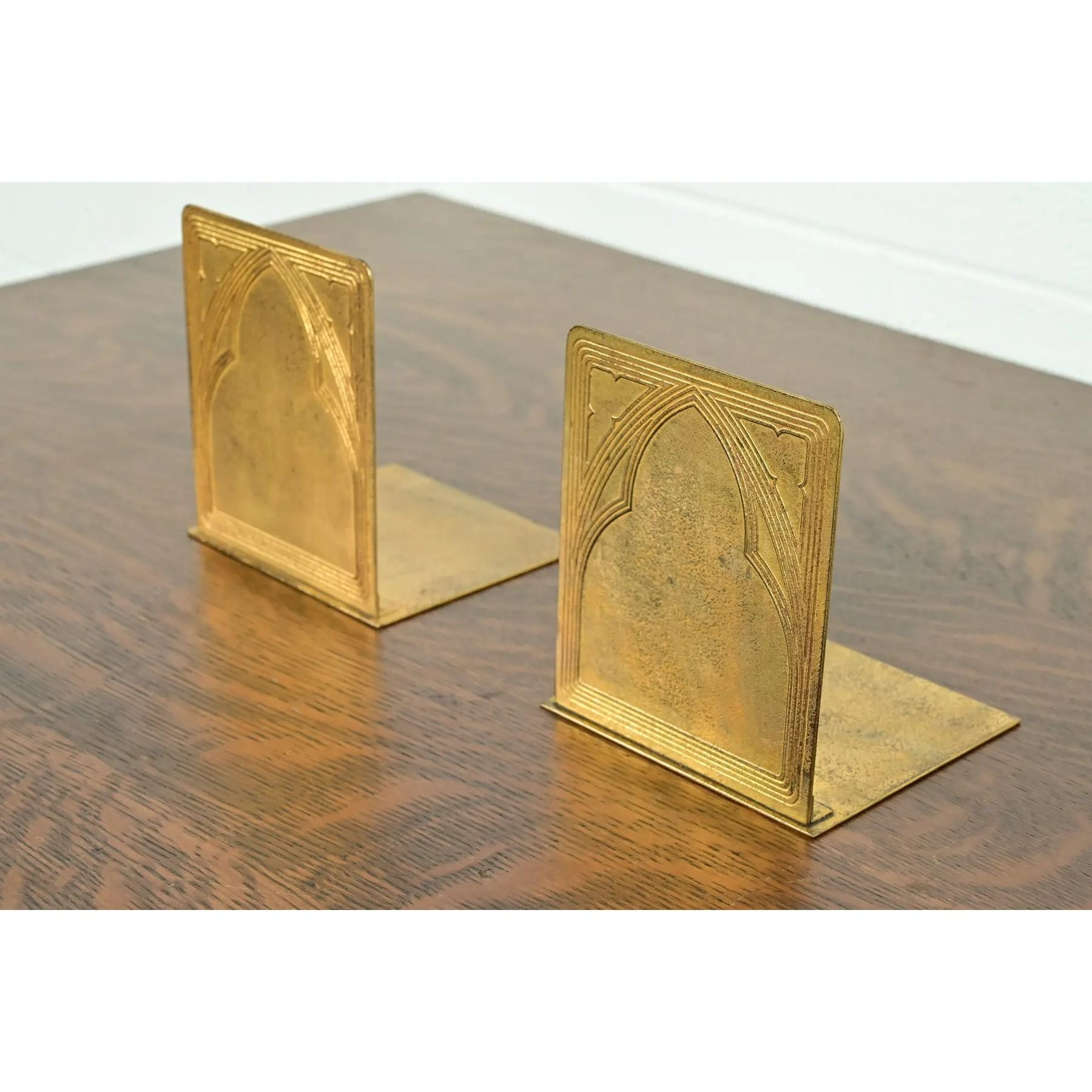 Tiffany Studios New York Graduate Pattern Bronze Doré Bookends, Circa 1910 - Image 4