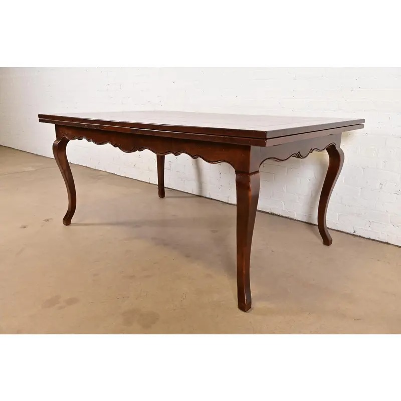 Baker Furniture Italian Provincial Maple Harvest Farm Extension Dining Table, Newly Refinished - Image 4