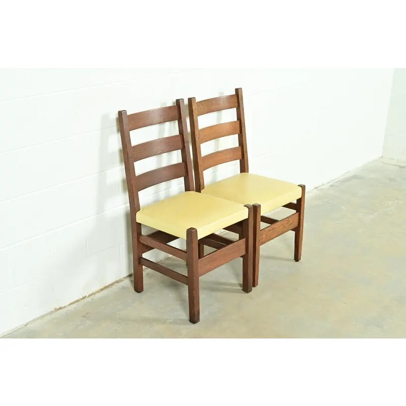Gustav Stickley Antique Mission Oak Arts & Crafts Ladder Back Dining Chairs, Pair - Image 4