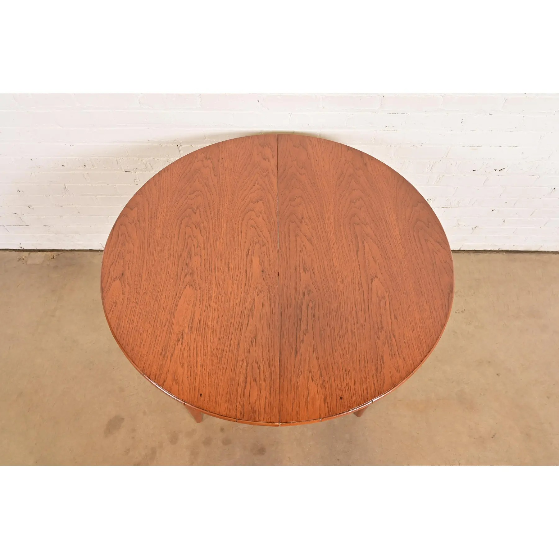 Thomasville Mid-Century Hollywood Regency Chinoiserie Pecan Wood Extension Dining Table, Newly Refinished - Image 9