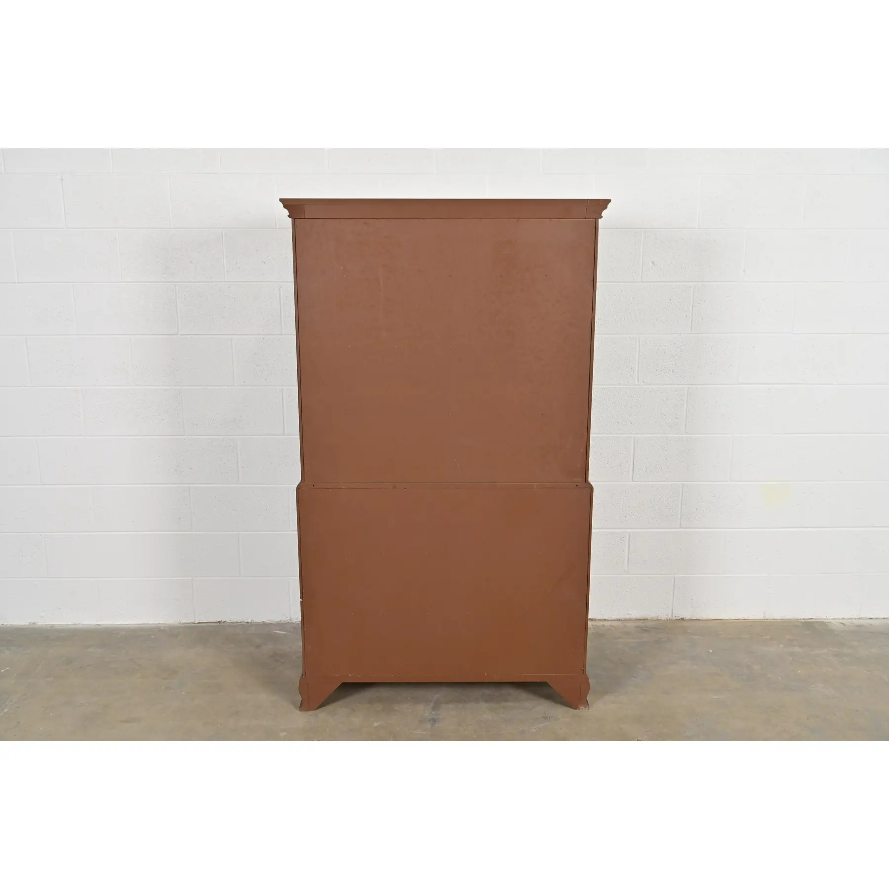 Baker Furniture Georgian Carved Mahogany Eight-Drawer Highboy Dresser - Image 12