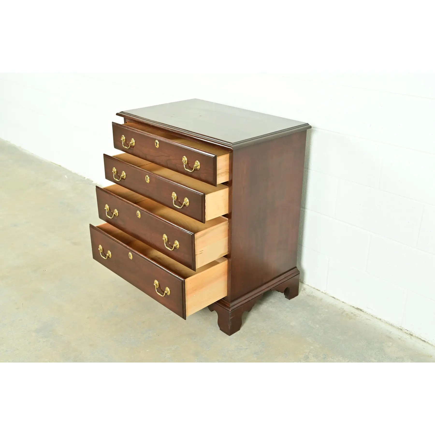 Harden Georgian Solid Cherry Wood Four-Drawer Nightstand or Bachelor Chest - Image 8