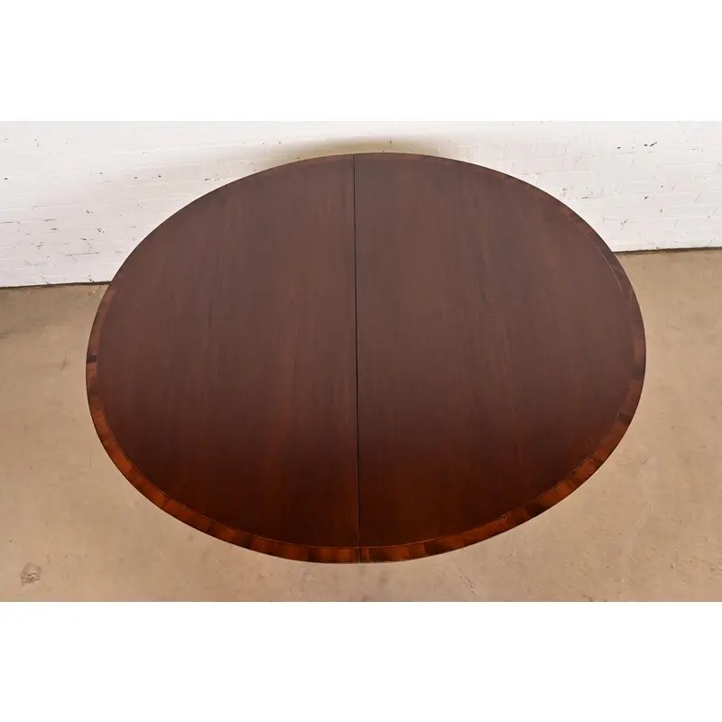 Baker Furniture Georgian Banded Mahogany Pedestal Extension Dining Table, Newly Refinished - Image 5