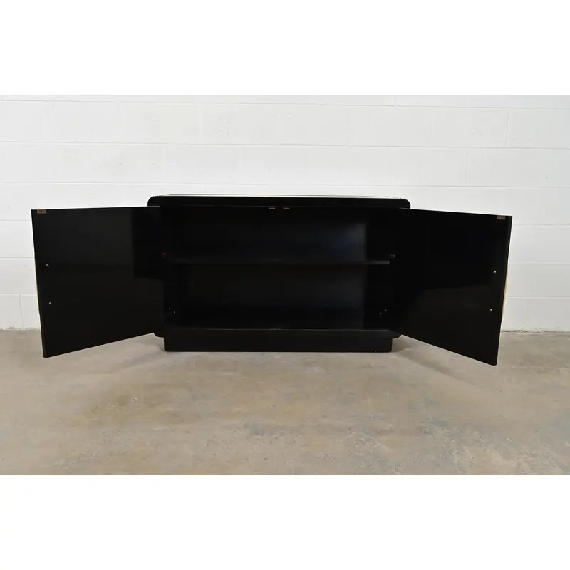 Mastercraft Mid-Century Hollywood Regency Black Lacquer and Brass Bar Cabinet, 1970s - Image 5