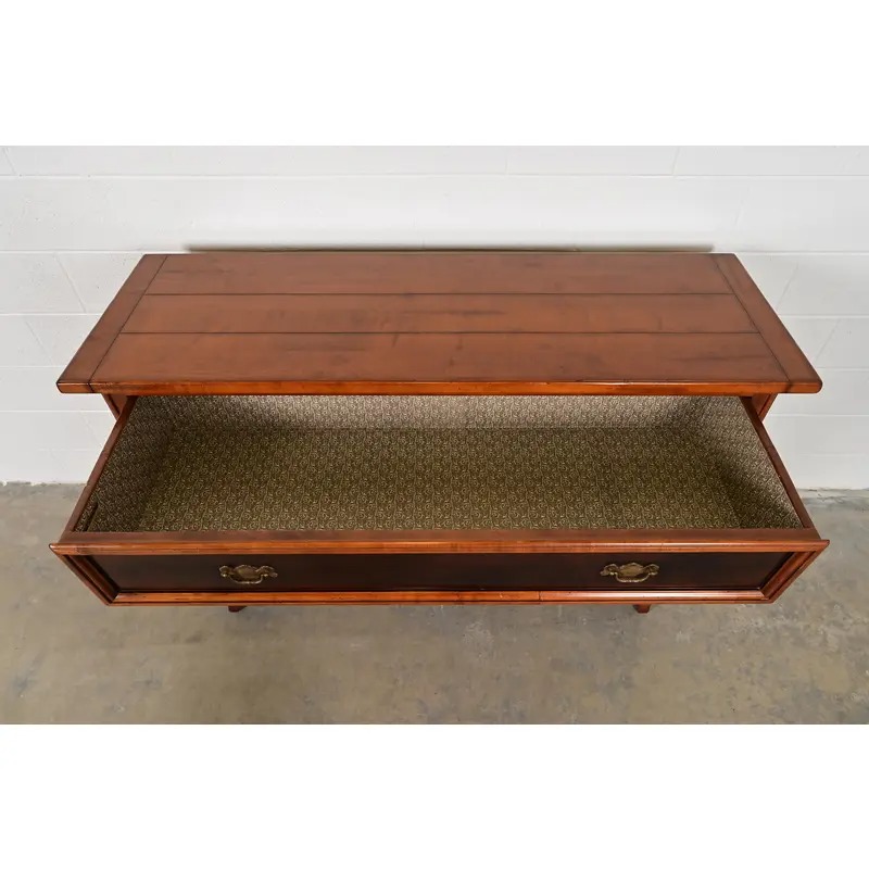 Baker Furniture Italian Provincial Carved Maple Dresser or Chest of Drawers - Image 7