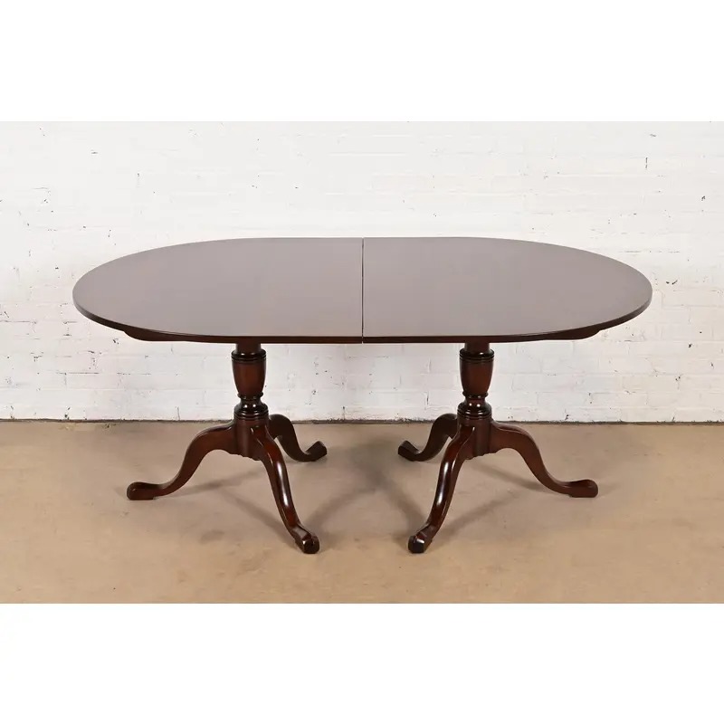 Kittinger Georgian Solid Mahogany Double Pedestal Extension Dining Table, Newly Refinished - Image 7