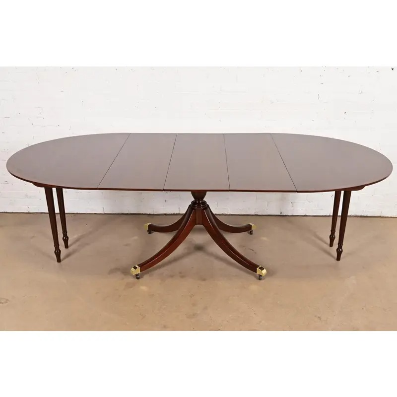 Baker Furniture Georgian Banded Mahogany Pedestal Extension Dining Table, Newly Refinished - Image 8
