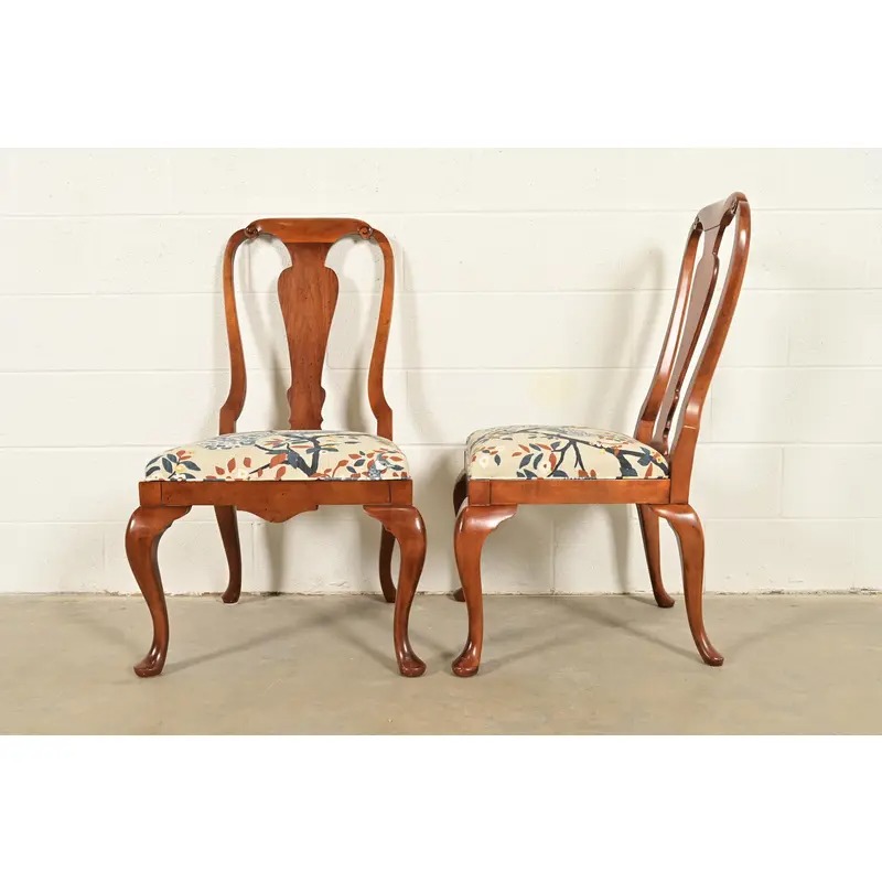 Baker Furniture Queen Anne Carved Walnut Side Chairs or Dining Chairs, Pair - Image 10