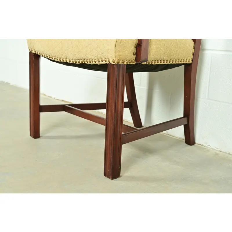 Baker Furniture Style Georgian Carved Mahogany Armchairs or Dining Captain Chairs, Pair - Image 10
