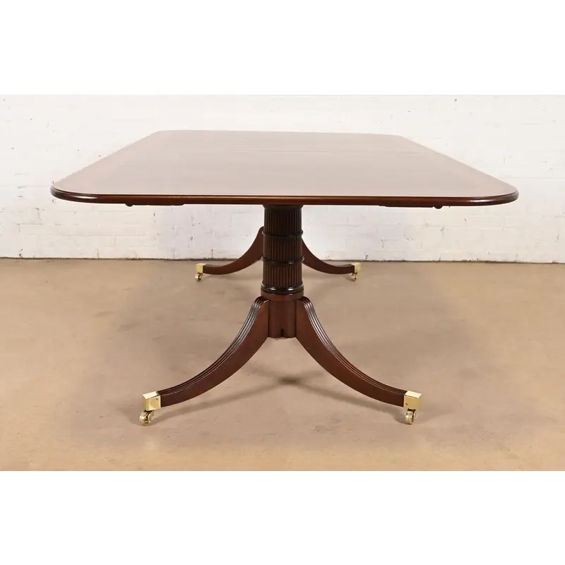 Baker Furniture Stately Homes Georgian Banded Mahogany Double Pedestal Extension Dining Table, Newly Refinished - Image 11