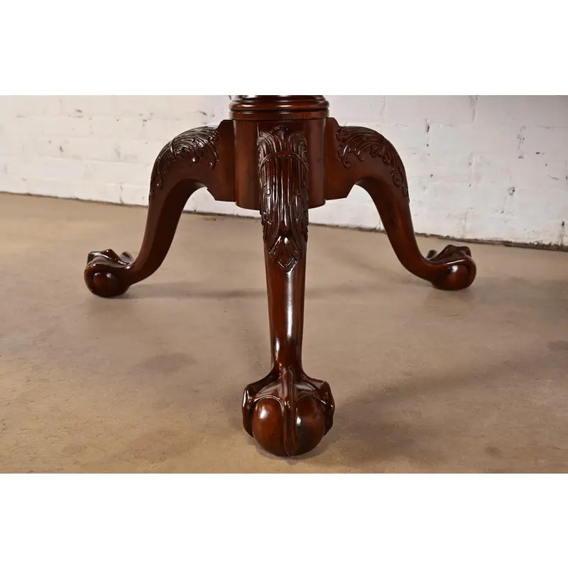 Henredon Georgian Flame Mahogany Double Pedestal Extension Dining Table, Newly Refinished - Image 11
