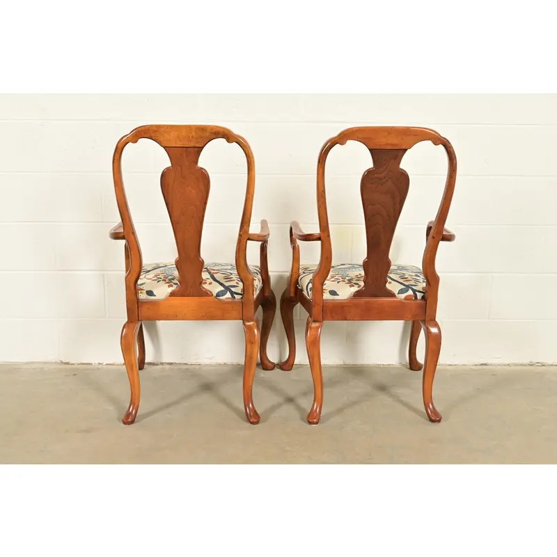 Baker Furniture Queen Anne Carved Walnut Armchairs or Dining Captain Chairs, Pair - Image 12